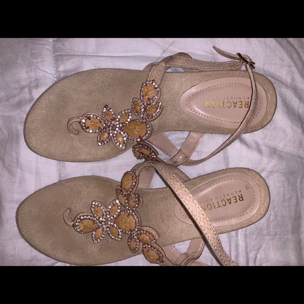 Women’s Kenneth Cole fashion sandals